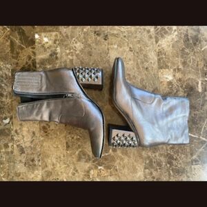 Guess Women's Silver and Grey Courts Studded Black Ankle Boots